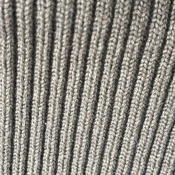 WHBM Winter Vest - Picture 8 of 9